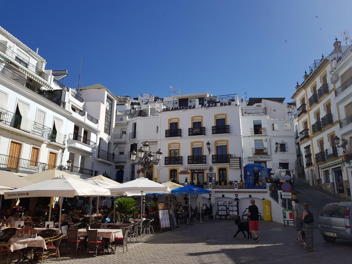Salamandra Plaza B&B Competa Bagian luar foto